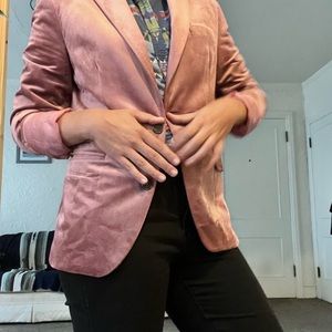 Fabulous Rose Gold velvet blazer, great for dressing up or casual day out.